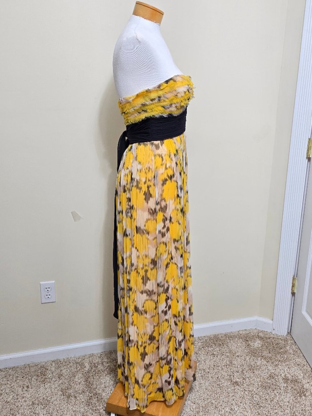 BCBG MaxAzria 100% Silk Strapless Maxi Dress Sz 4 Flowy Fairy Empire Waist Y2K - Picture 5 of 12